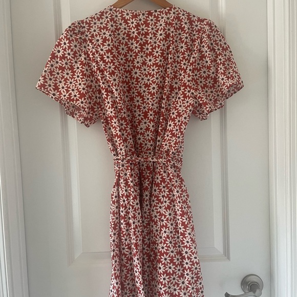 madewell daisy wrap dress - Picture 8 of 14